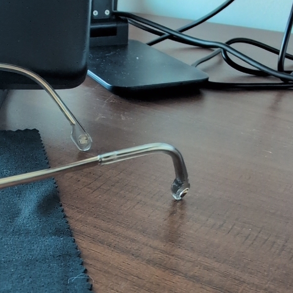 Versace Transparent Eyewear with Gold Details - Picture 10 of 10